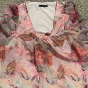 SHEIN Pink Swirl Print Skirt & Tie-Front Cropped Top Set